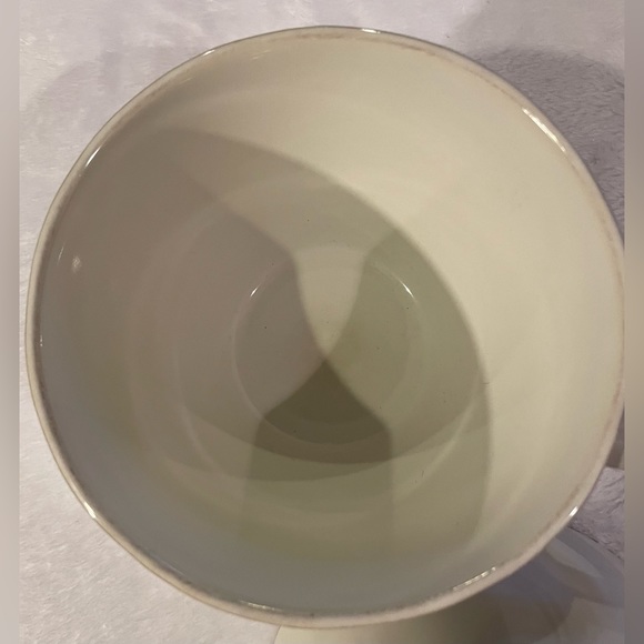 Set of (2) Crate & Barrel Marin white jumbo mugs - Picture 3 of 9